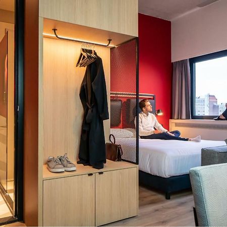 Via Suites Amsterdam Bagian luar foto